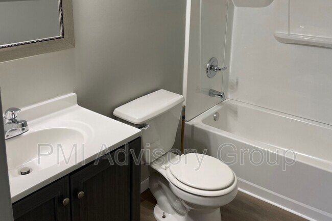 Foto del edificio - 3308 SE Ohio Ave