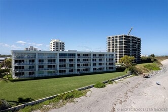 Building Photo - 350 S Beach Rd