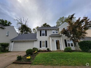 Building Photo - 428 E Laurelwood Dr