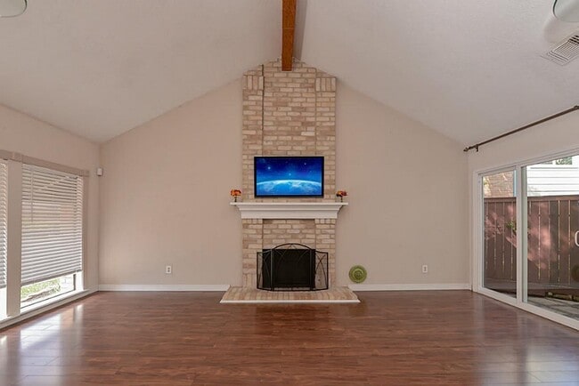 Building Photo - 12807 Suffolk Chase Ln