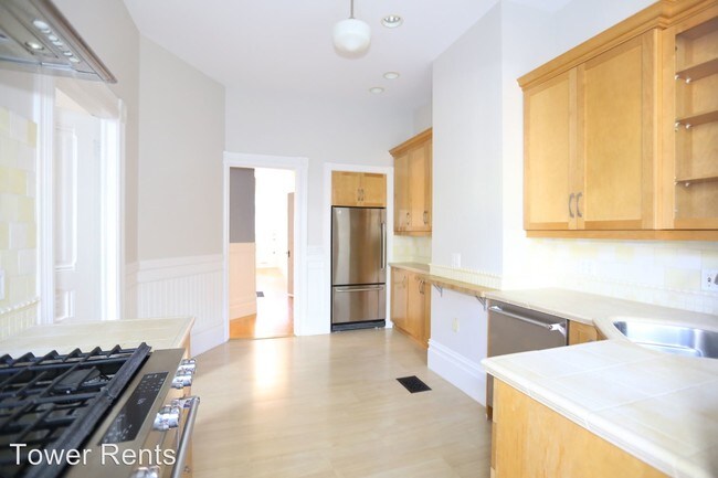 Building Photo - 2 br, 1.5 bath Apartment - 3882 23rd Street