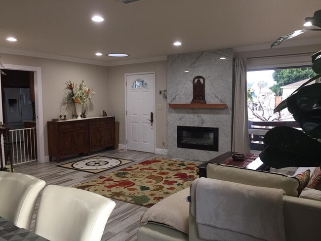 Formal Living Room2 - 37449 Rockwood Dr