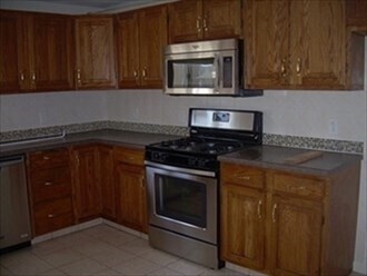Foto del edificio - 145 Stevens St