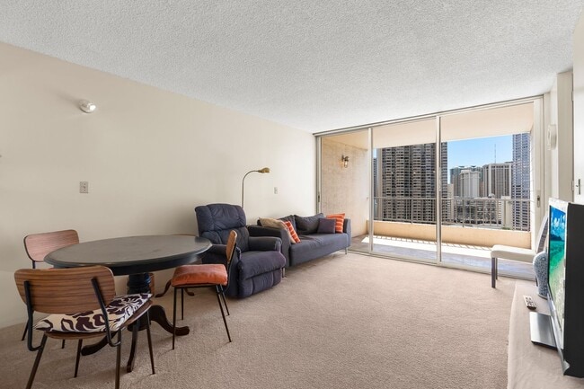 Building Photo - Furnished 1bd/1ba/1pkg in Rent Ala Moana/W...