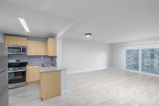 Building Photo - 3626 NE 168th St