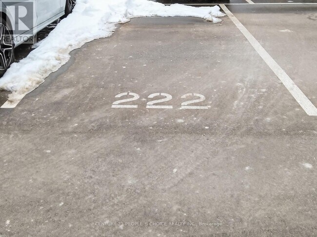 Photo du bâtiment - 470 Dundas St E