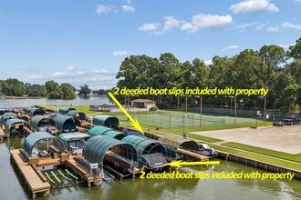 Building Photo - 500 River Rd