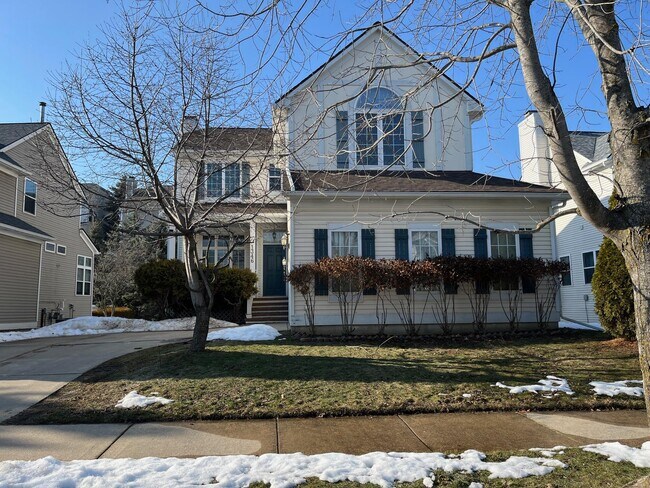 Building Photo - 1346 N Bay Dr