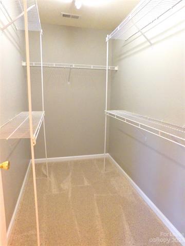 Building Photo - 14914 Ballantyne Village Way