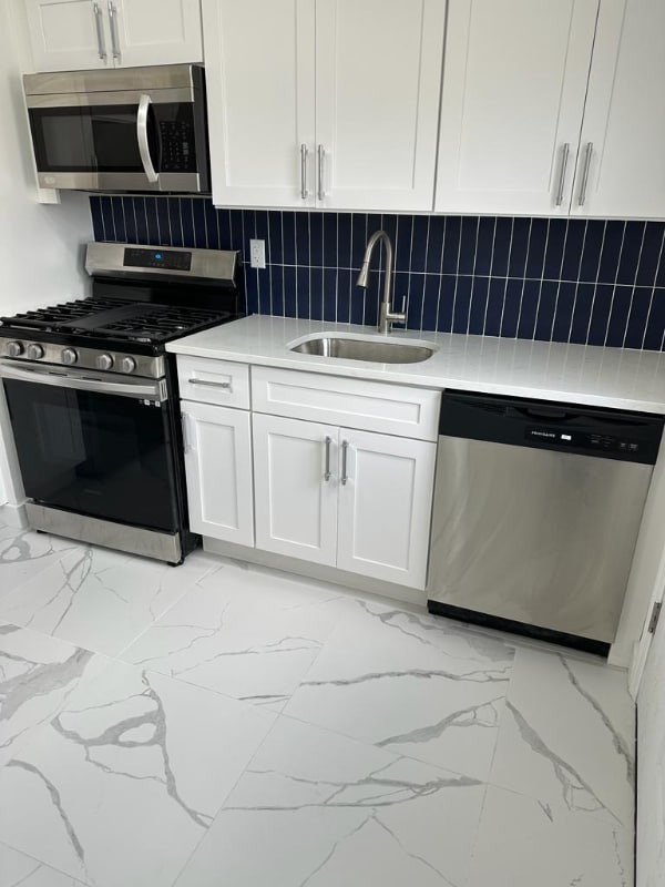 Foto del edificio - 500 Adams Ln