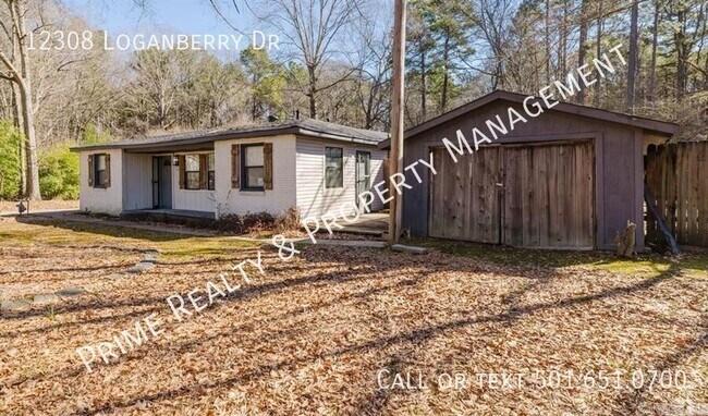 Foto del edificio - 12308 Loganberry Dr