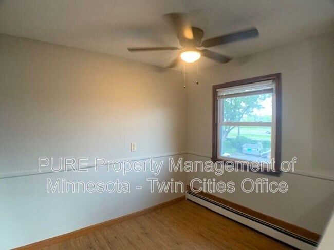 Foto del edificio - 6821 Cedar Ave S