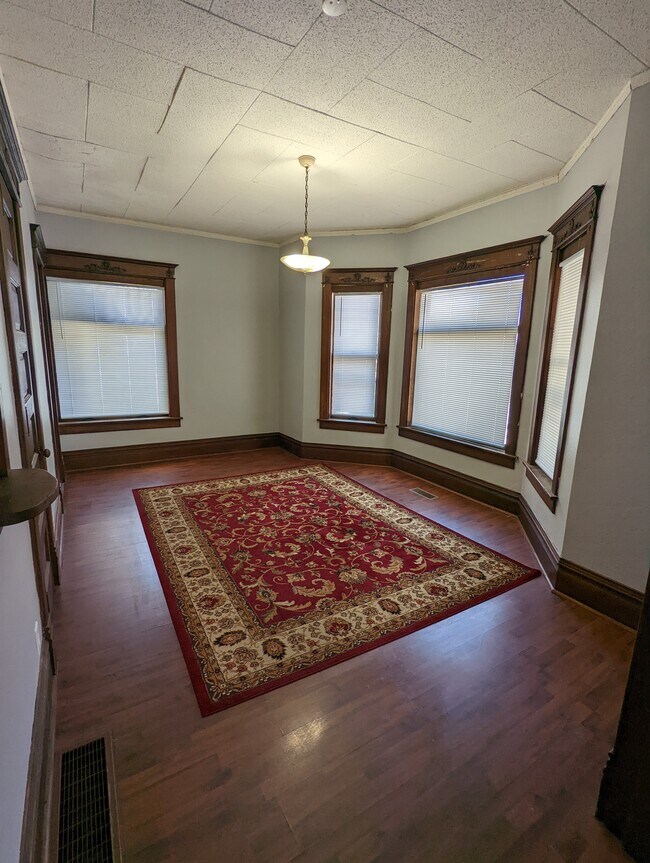 Dining Room - 502 N 16th St
