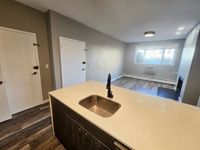 Foto del edificio - 50 Evergreen St