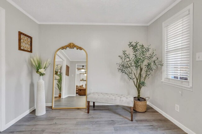 Foto del edificio - 303 Joel St