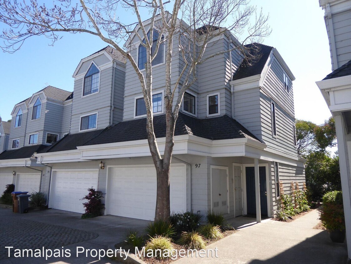 Foto principal - 2 br, 2.5 bath House - 97 Ashford Ave