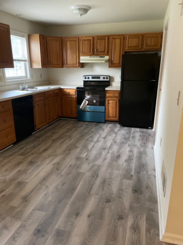 Building Photo - 103 Millview Ct