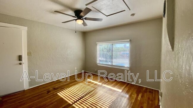 Building Photo - 318 N Euclid Ave