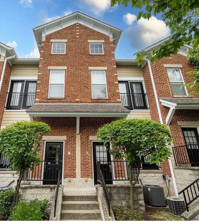 Building Photo - 6606 Reserve Dr