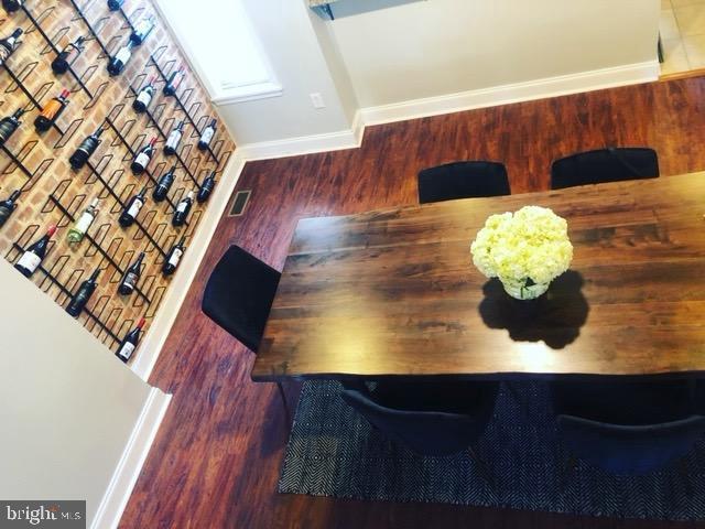 Foto principal - 1328 Washington Blvd