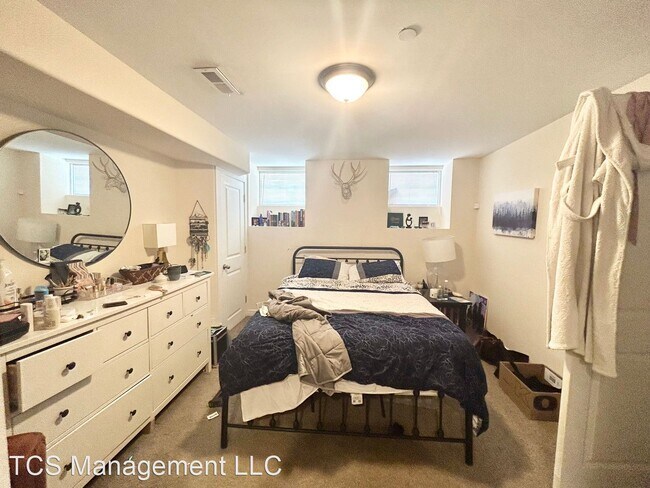 Foto del edificio - 2 br, 1.5 bath House - 1605 Mount Vernon St
