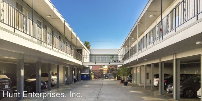 Foto del edificio - 14037 Chadron Ave