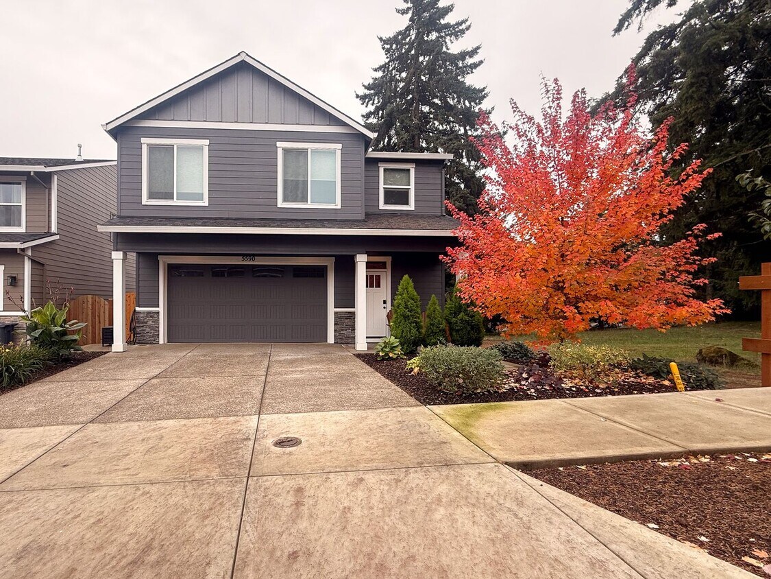 Foto principal - 5590 Mountain Quail Dr S