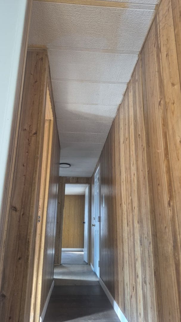 Foto del edificio - Cozy & Clean Home with Rustic Wood Accents – 123 McKinley Lot 2