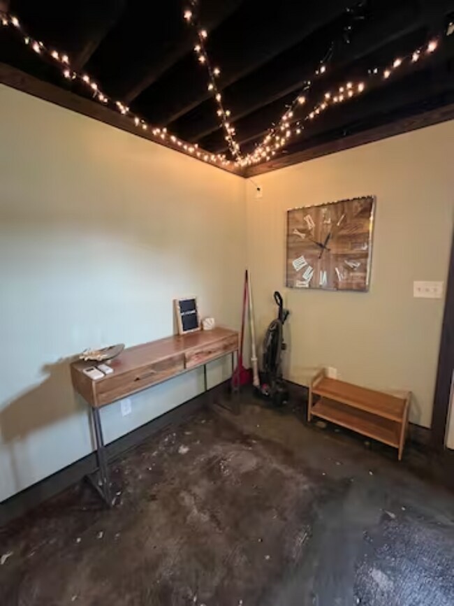 1321 Howard St Unit 1, Louisville, KY 40213 Rentals in Louisville at