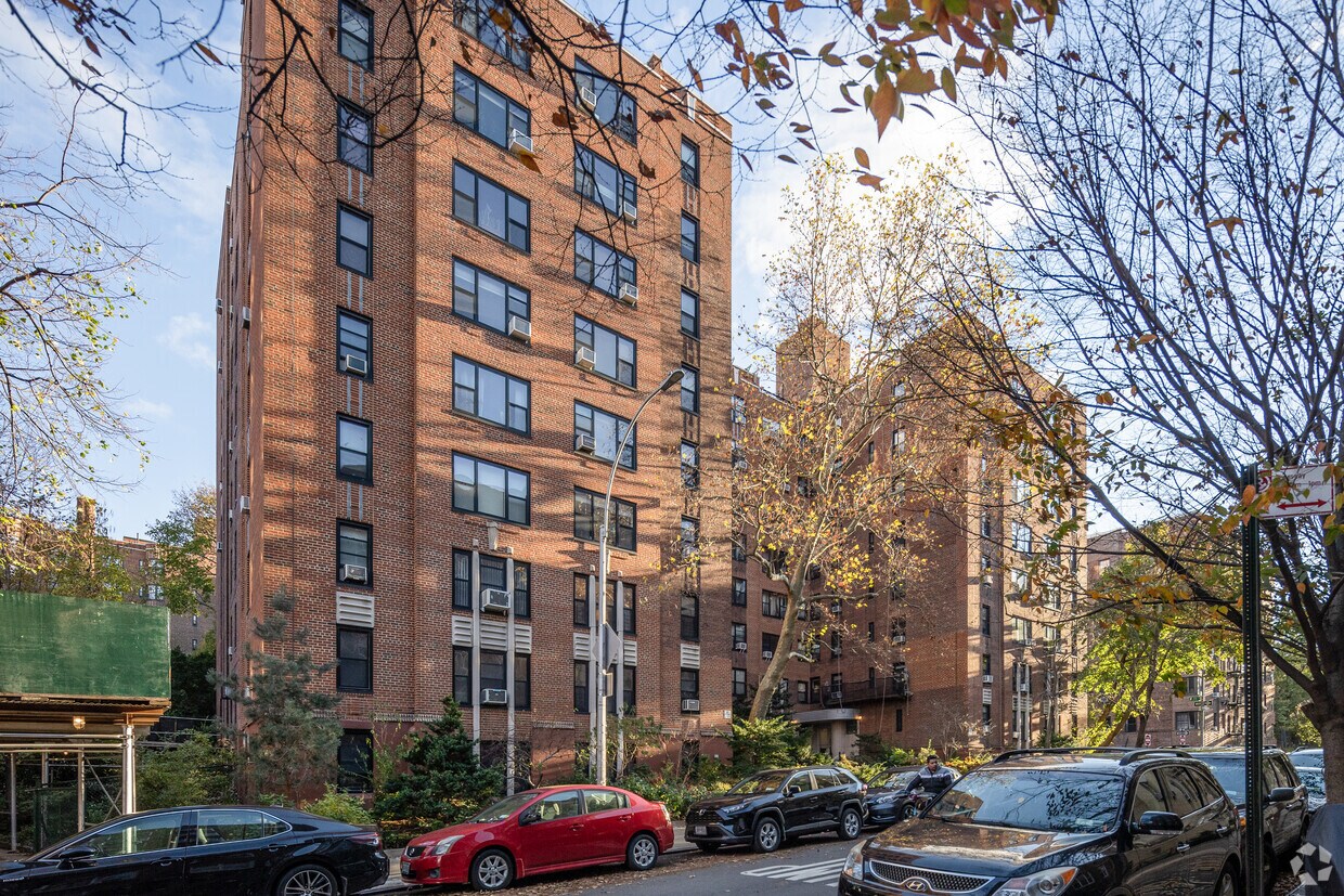 Park Terrace Gardens Apartments in New York, NY