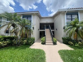 Building Photo - 1543 Lake Crystal Dr