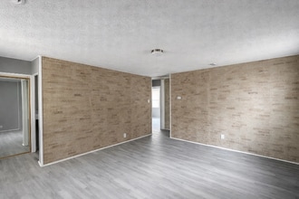 Building Photo - 40 Connolly Dr