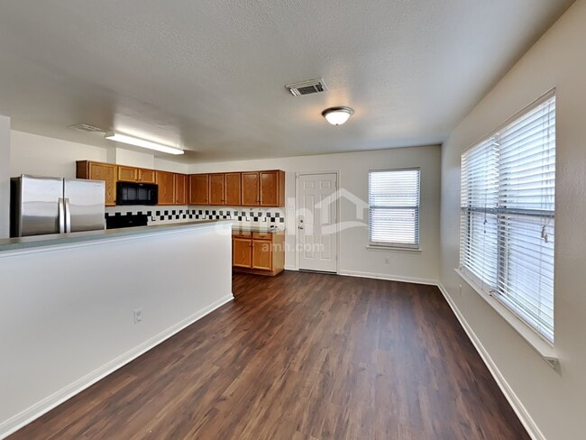 Building Photo - 1110 Concord Pl