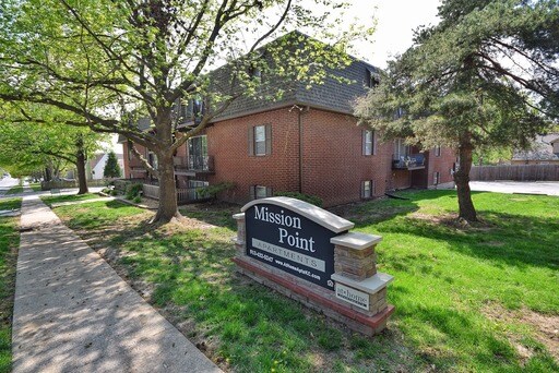 Building Photo - 5718 Outlook St