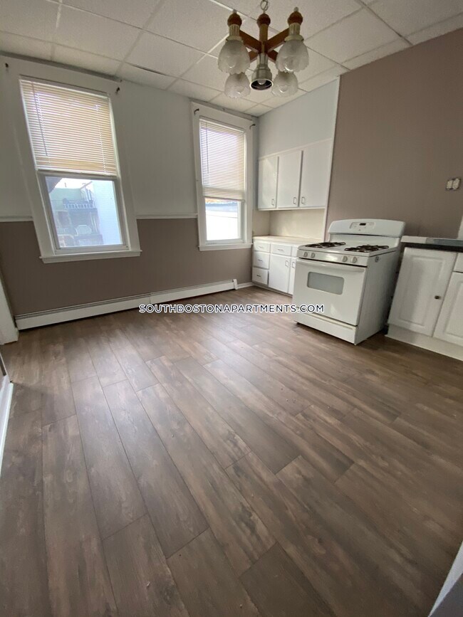 Building Photo - 55 P St