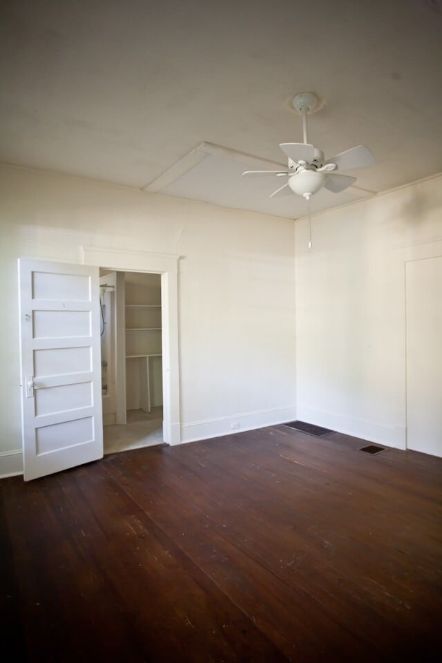 Building Photo - 212 1A McCauley Street