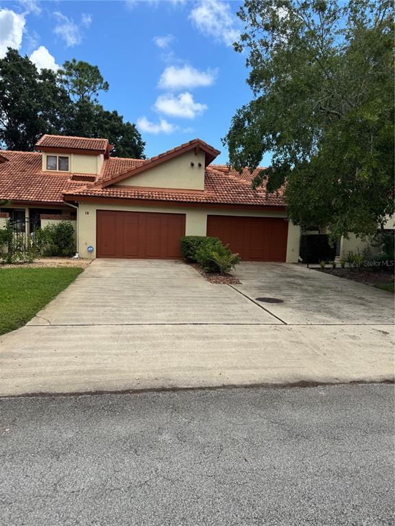 Building Photo - 21 Village Cir