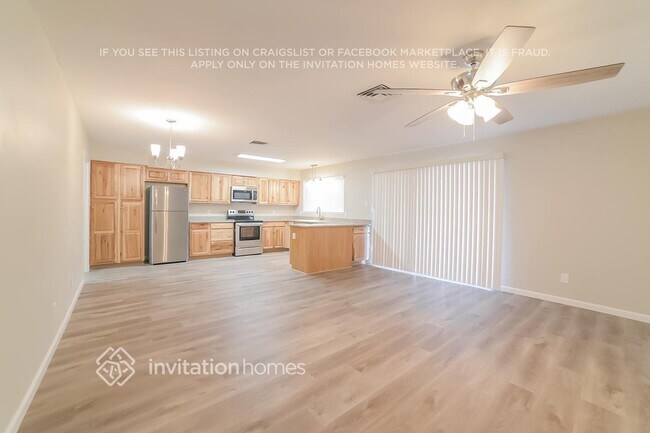 Foto del edificio - 3608 W Grovers Ave