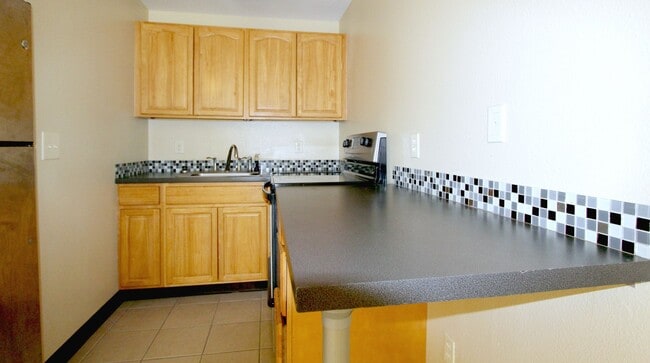 Interior Photo - Landmarc - Studios