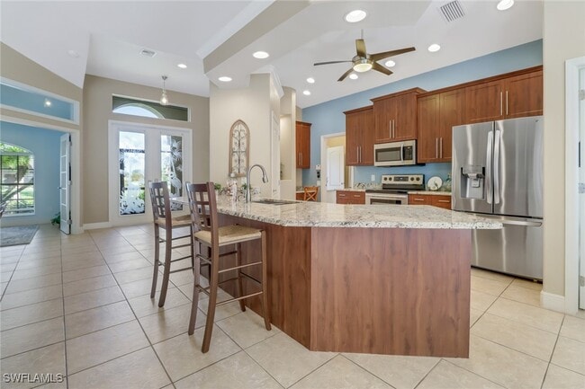 Building Photo - 2236 SW 27th St