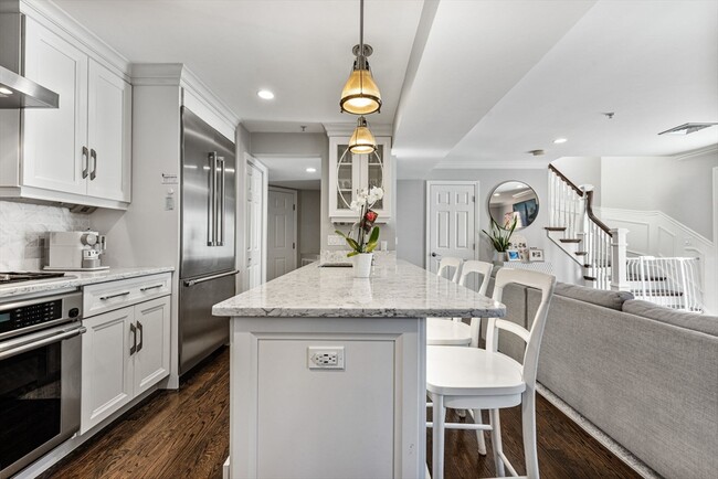 Foto del edificio - 7 Conant Rd