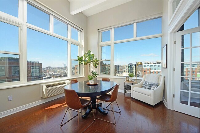 Foto del edificio - 1500 Hudson St