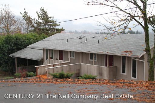 Primary Photo - 1820 NW Otie St