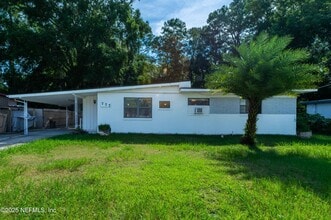 Building Photo - 777 La Marche Dr
