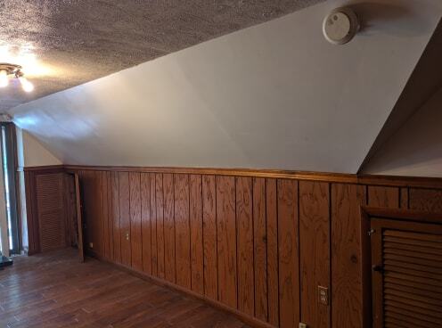Building Photo - 1130 Broadway St