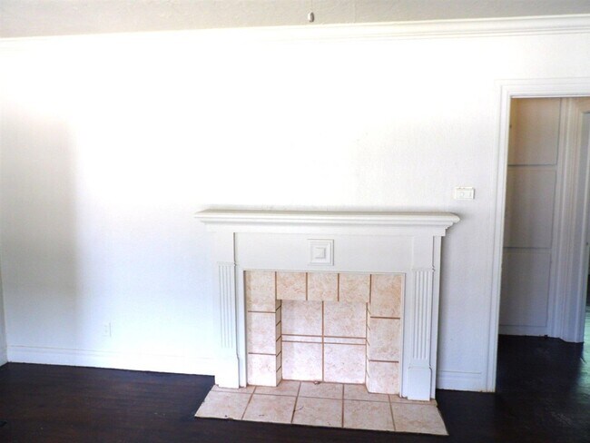 Foto del edificio - 1714 NW Cherry Ave
