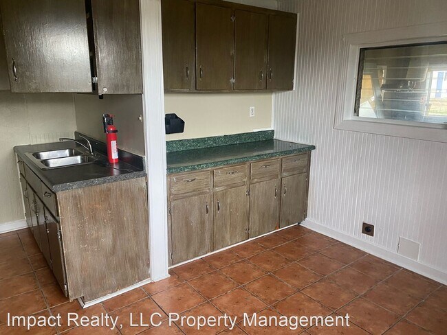 Building Photo - 2 br, 1 bath House - 28 Mitchell Street
