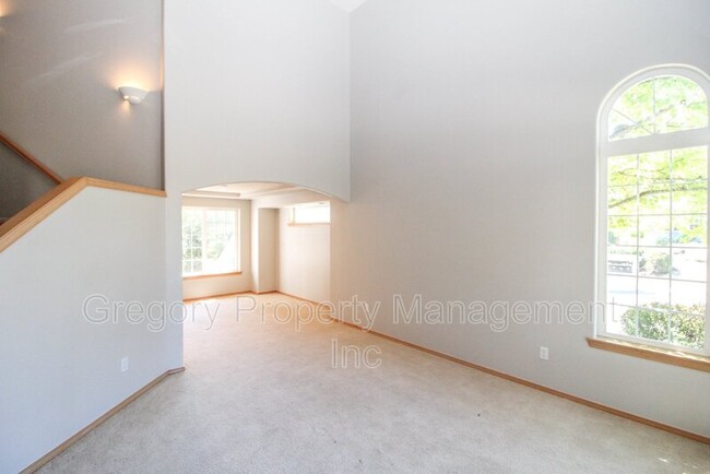 Building Photo - 9300 138th Ct NE