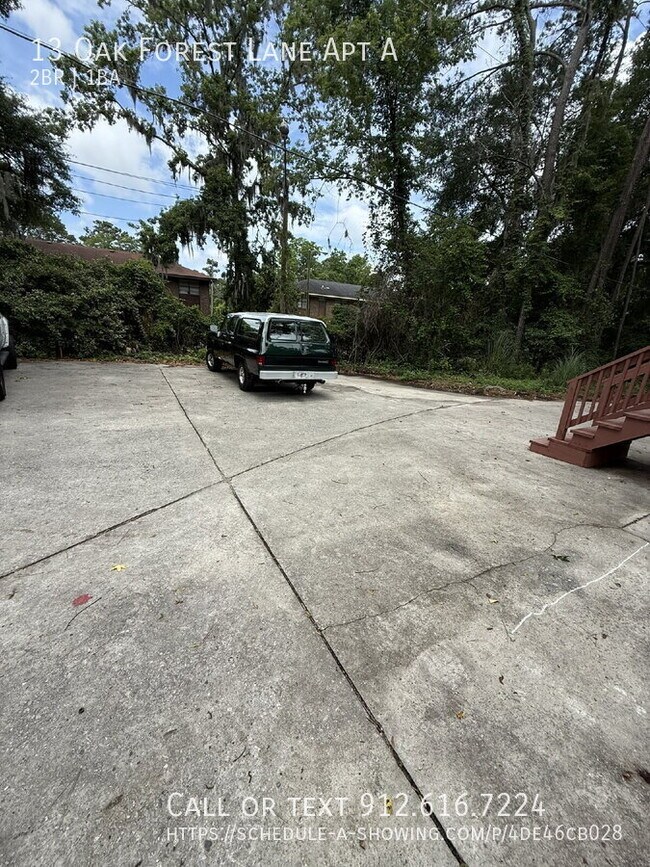 Foto del edificio - 13 Oak Forest Ln