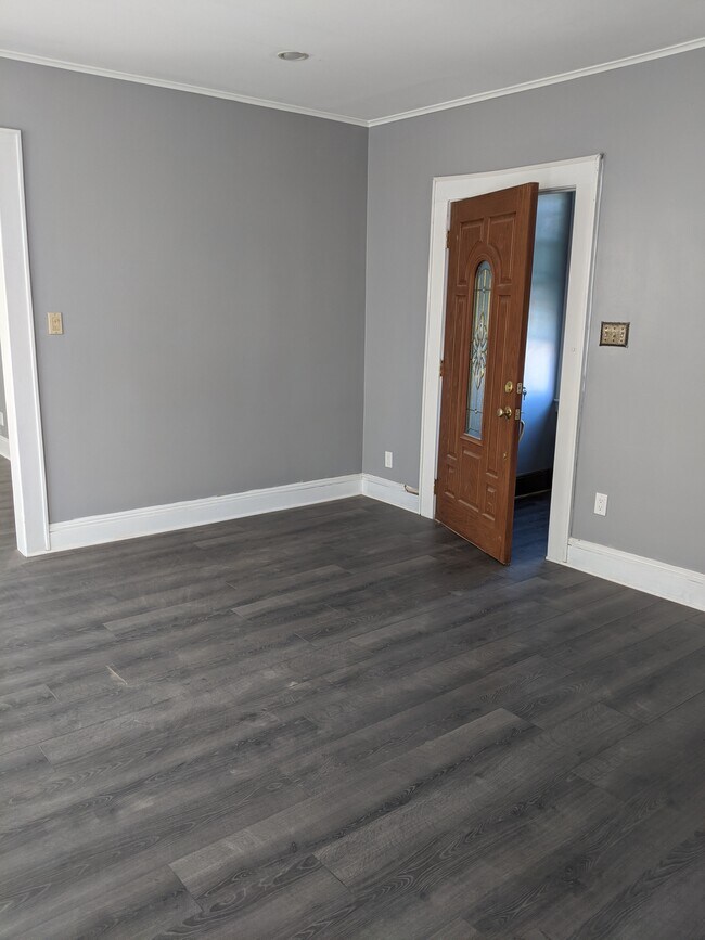 44 Magnolia Ave Unit 2, Kearny, NJ 07032 Apartments in Kearny, NJ